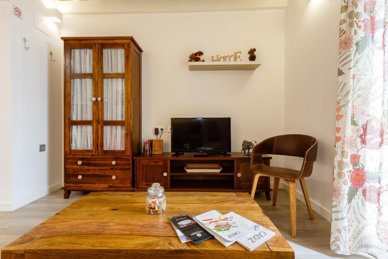 Apartamentos Loto Y Liz By Cadiz4Rentals Eksteriør billede